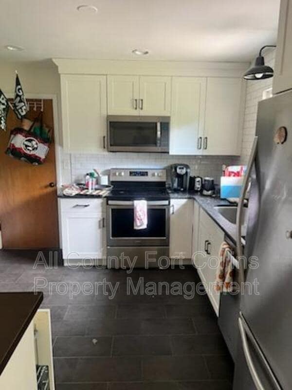 Building Photo - 1412 Brentwood Dr