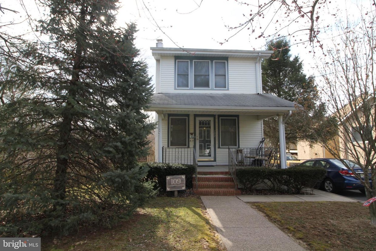 Primary Photo - 109 N Hamilton Ave