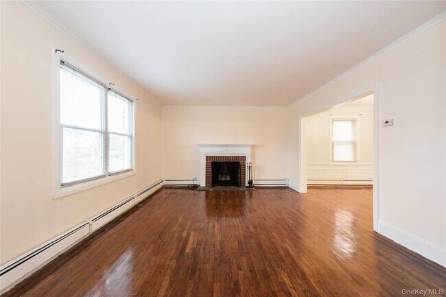 Foto del edificio - 166-23 24th Ave