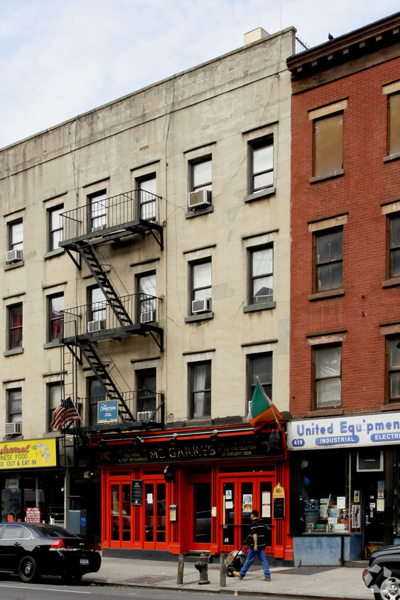 Building Photo - 417 Ninth Ave