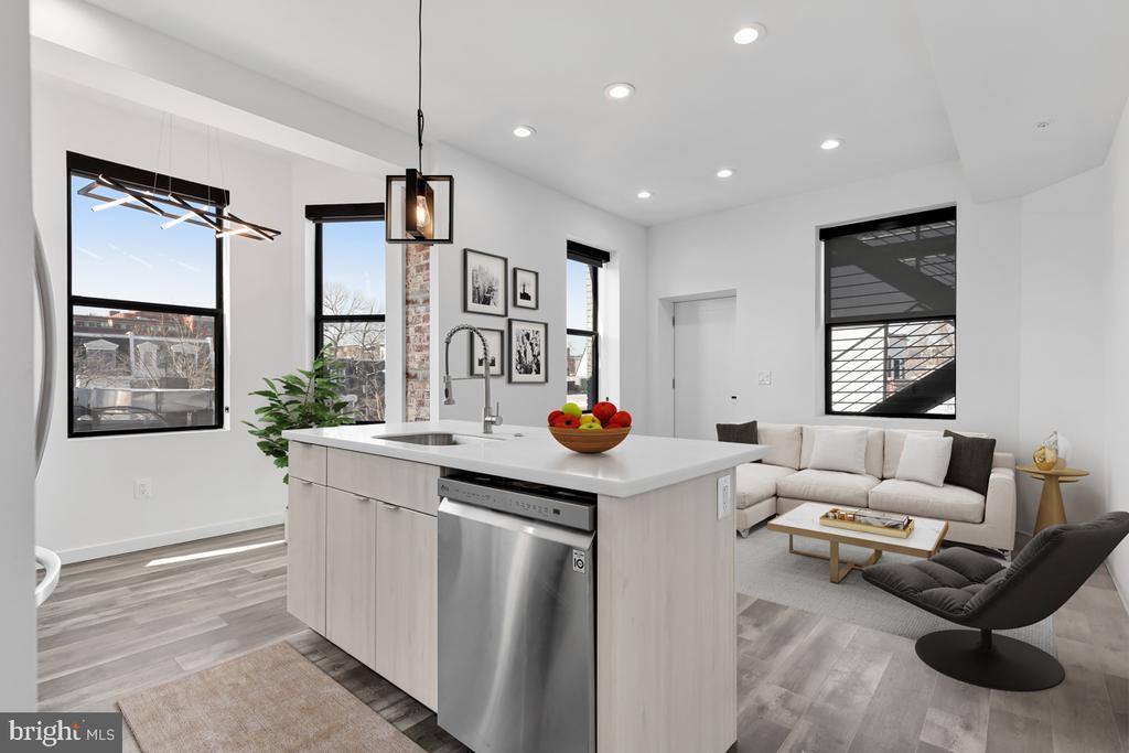 Foto principal - 506 H St NE