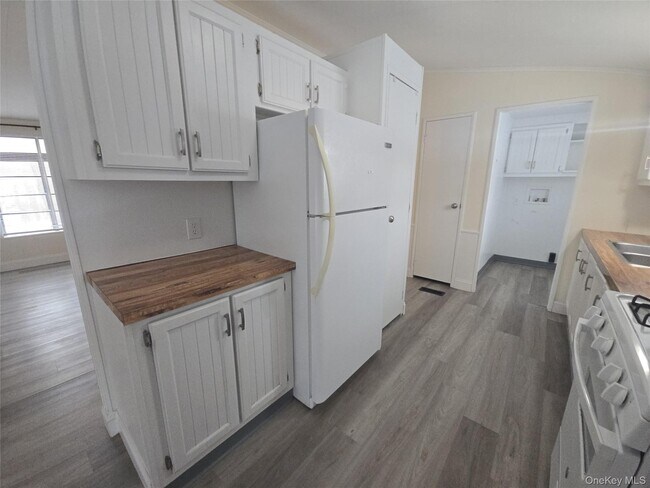 Foto del edificio - 329 County Rte 17