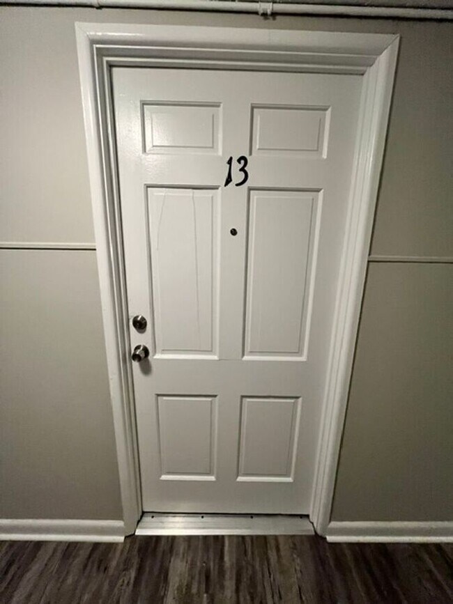Foto del edificio - 2082 Fairmont Ct