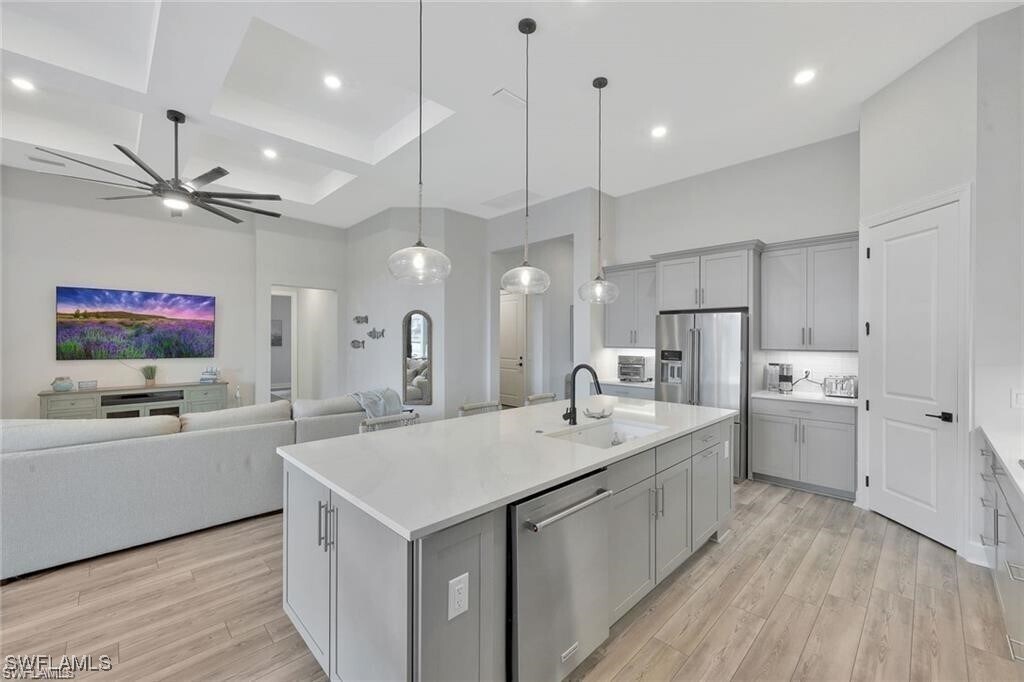 Foto principal - 17673 Kinzie Ln