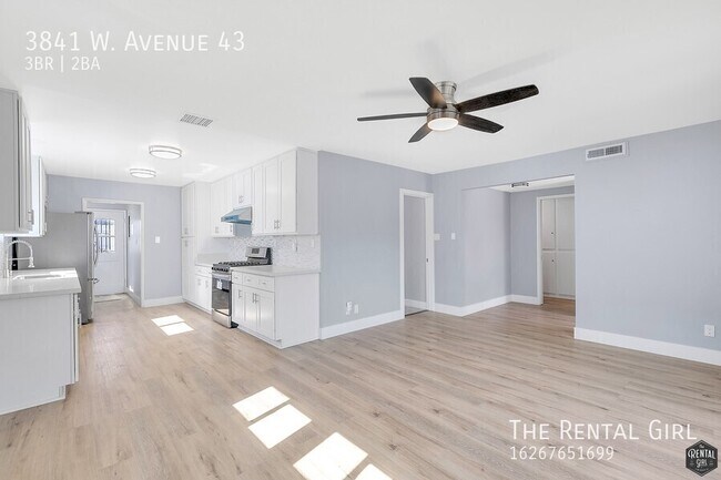 Building Photo - Darling Dream Front House! | Central NELA ...