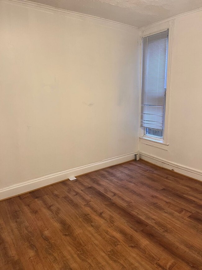 Building Photo - 1918 Penrose Ave