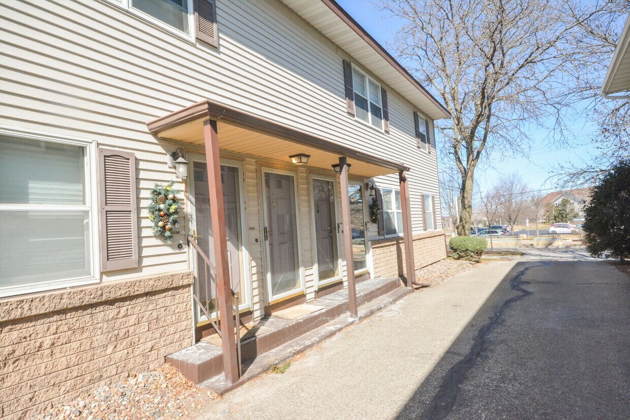 Primary Photo - 2228-2234 2nd St SW