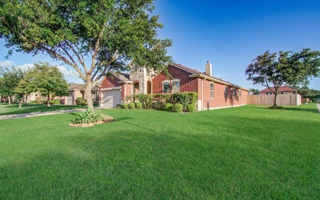 Building Photo - 3243 Aegean Dr