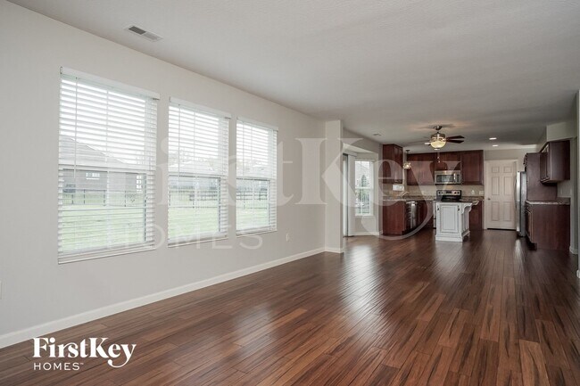 Foto del edificio - 1256 Carrington Pl