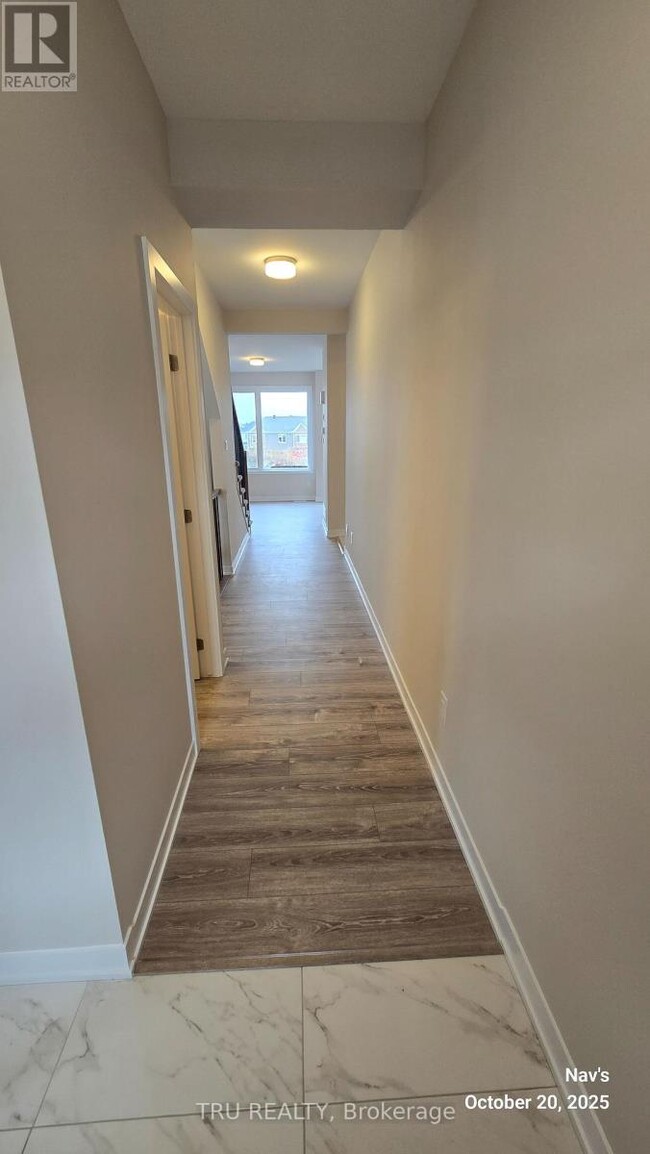 Building Photo - 887 Andesite Ter