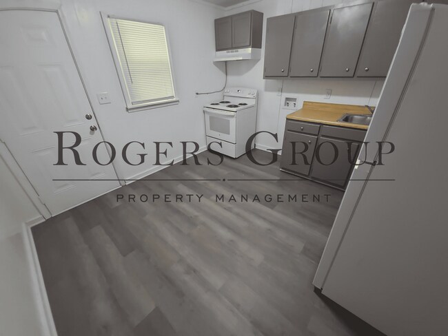 Foto del edificio - #450 - 923-925 Arch St Duplex