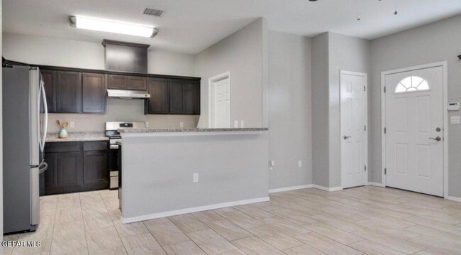 Foto del edificio - 233 Atlantic Rd