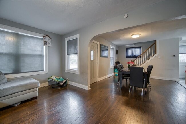 Foto del edificio - 702 Jackson St