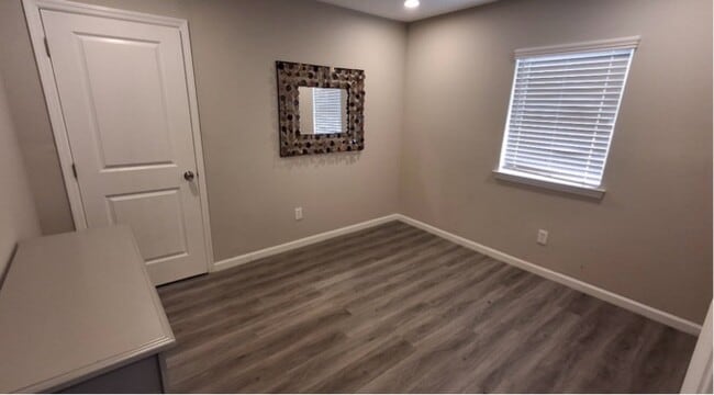 Building Photo - 205 Stone St NW