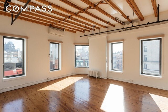 Foto del edificio - 226 Lafayette St
