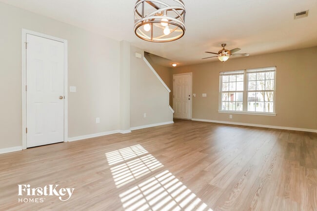 Building Photo - 311 Bradley Bend Dr