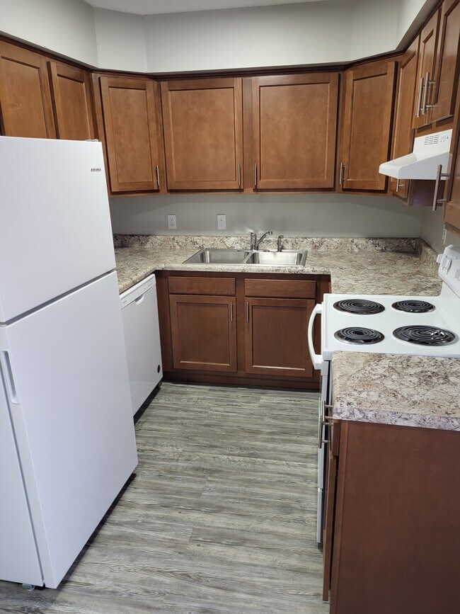 Foto del edificio - 335 Churchill Dr