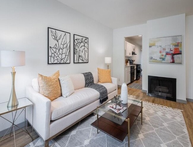 Building Photo - The Katmai