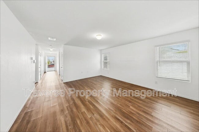 Foto del edificio - 14421 Artisan Dr