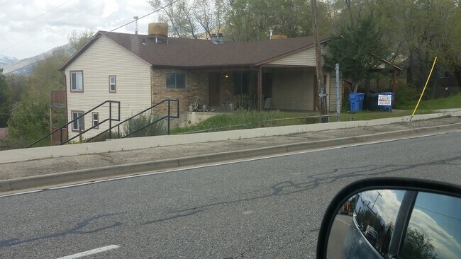 Foto del edificio - 1681 E Fort Union Blvd