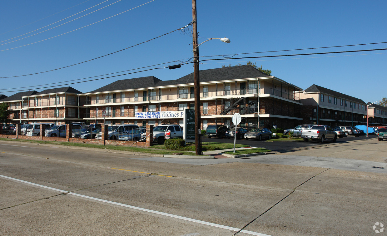 Primary Photo - The Leonne Apartments