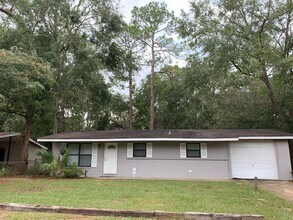 Building Photo - 1726 Atkamire Dr