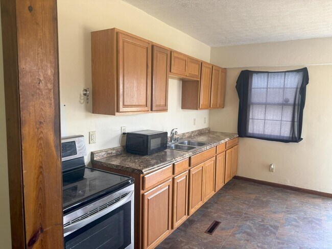 Foto del edificio - 91 N Buena Vista St