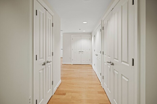 Foto del edificio - Gallery Place Large Studio | 1 Bath | 660 Sf