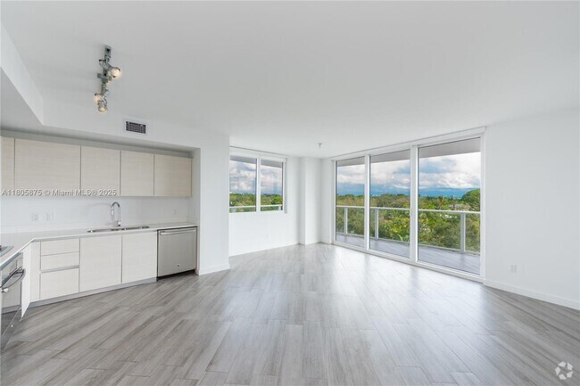 Building Photo - 4250 Biscayne Blvd