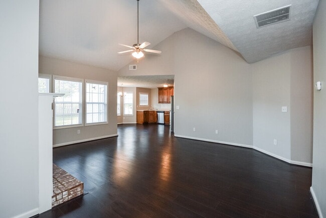 Building Photo - 1804 Cabana Chase