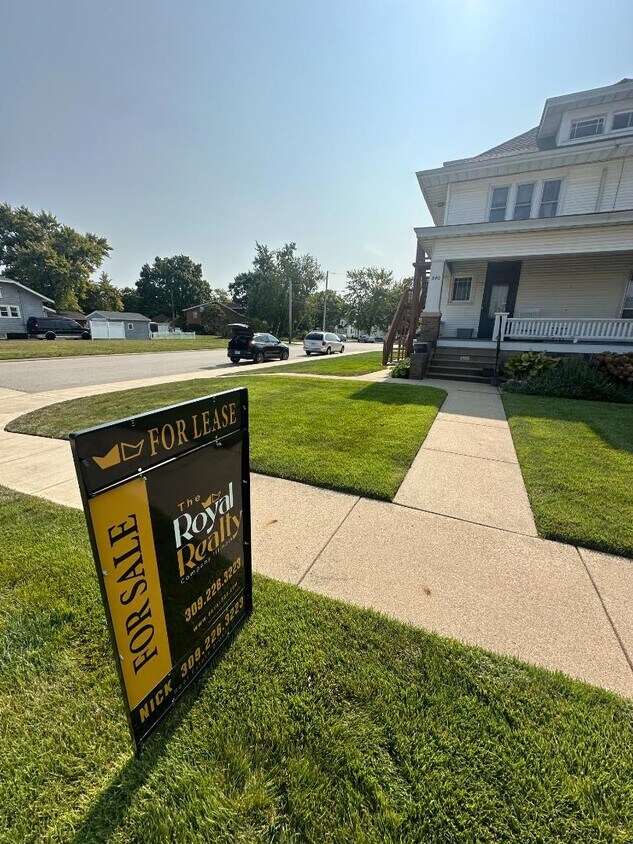 Foto principal - 540 N Main St