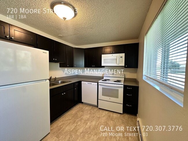 Photo - 720 Moore St Apartment