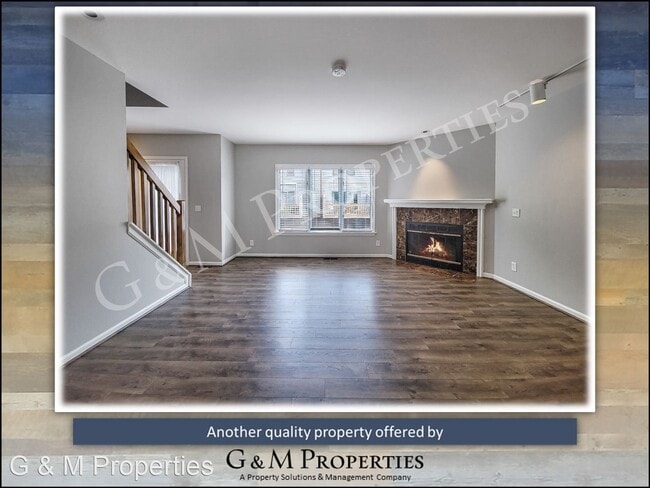 Building Photo - 2 br, 1.5 bath House - 350 University Ave ...