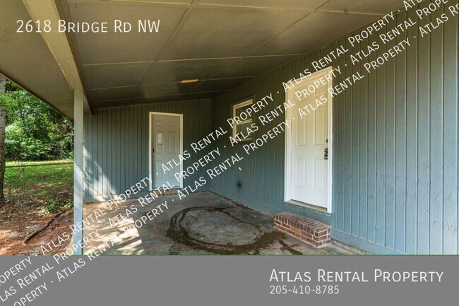 Building Photo - 2618 Bridge Rd NW