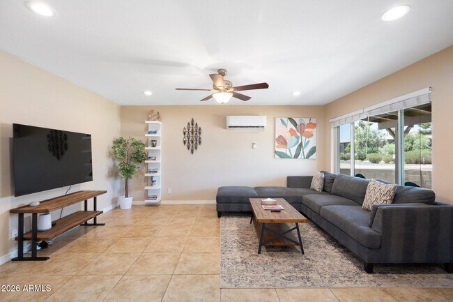 Foto del edificio - 8201 E Montecito Ave