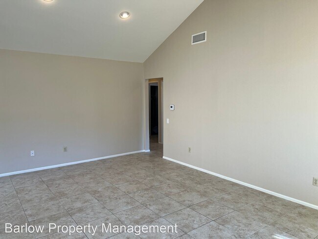 Foto del edificio - 2 br, 2 bath House - 33111 Village 33