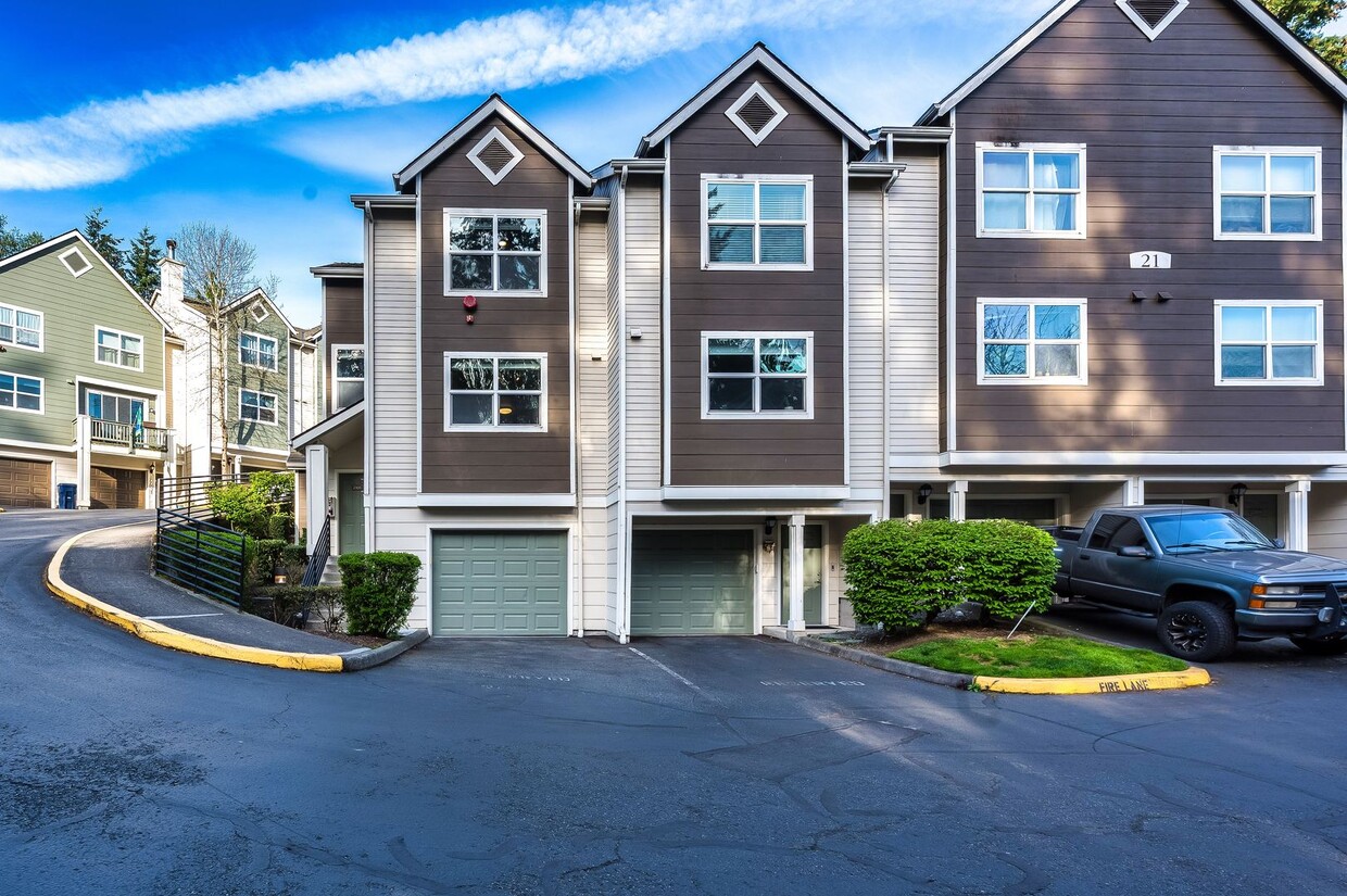 2 bd 1.75 bath Lynnwood Townhome availabl... - 2 bd 1.75 bath Lynnwood Townhome  availabl...