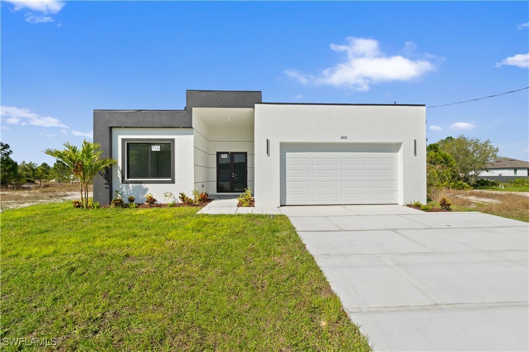 Foto principal - 3808 10th St SW
