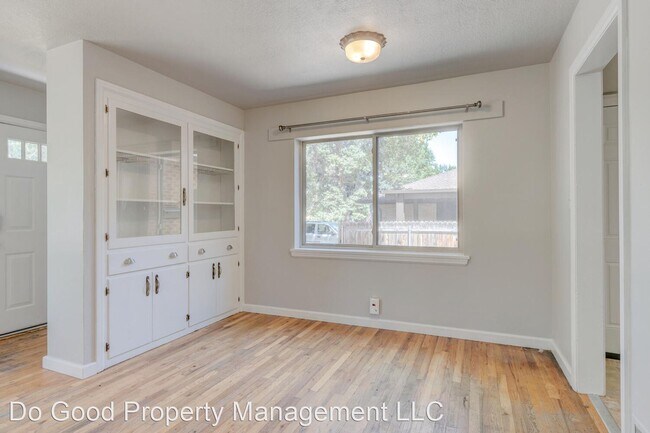 Building Photo - 3 br, 1 bath House - 1706 S. Hervey St