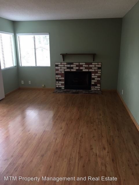 Building Photo - 3067 Charwood Ct