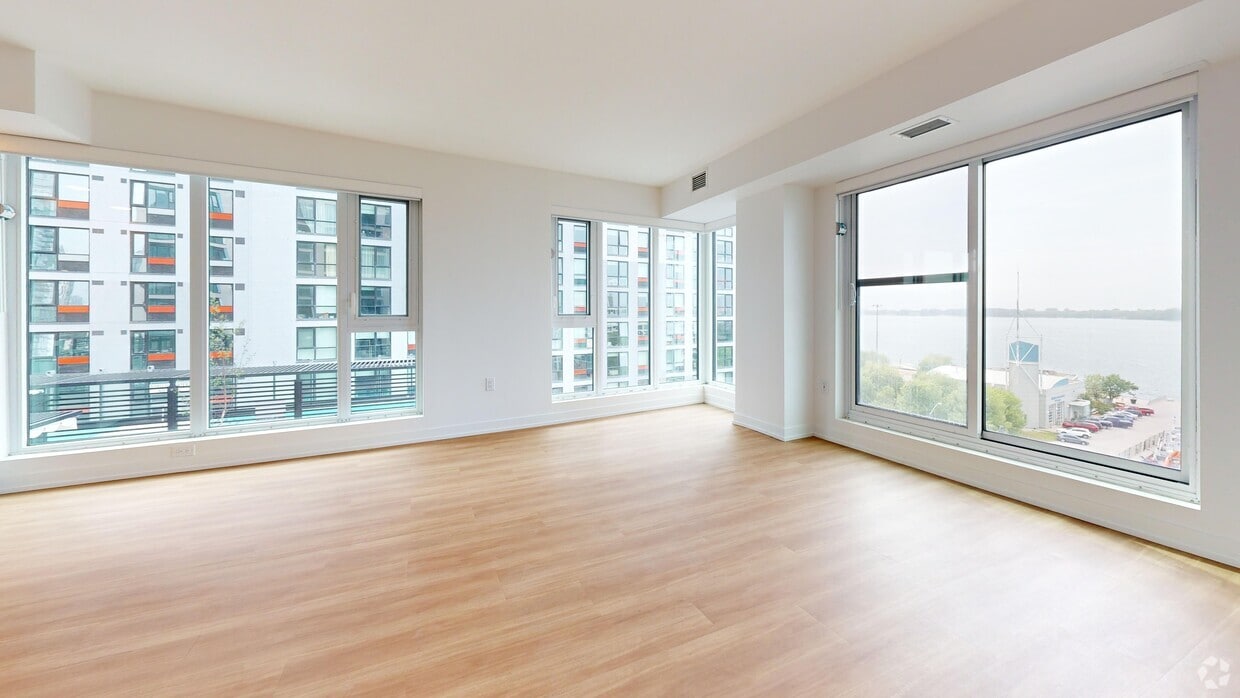 Photo - The Quay - Tower III Apartments