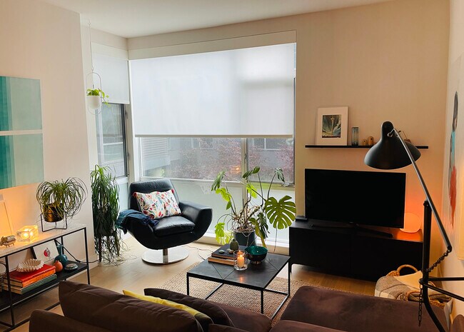 Foto del edificio - 901 Jefferson St