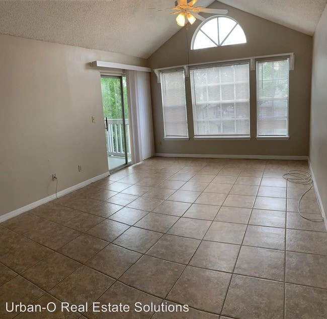 Building Photo - 1055 S Hiawassee Rd