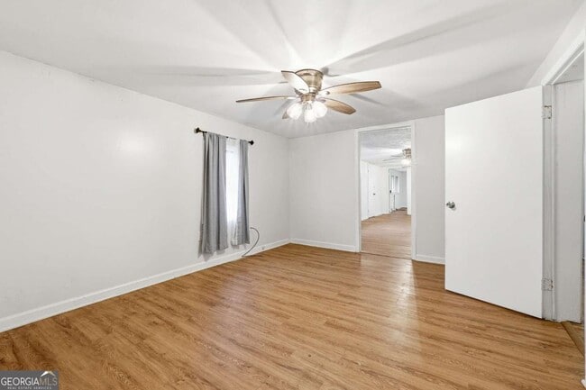 Foto del edificio - 3831 King Dr