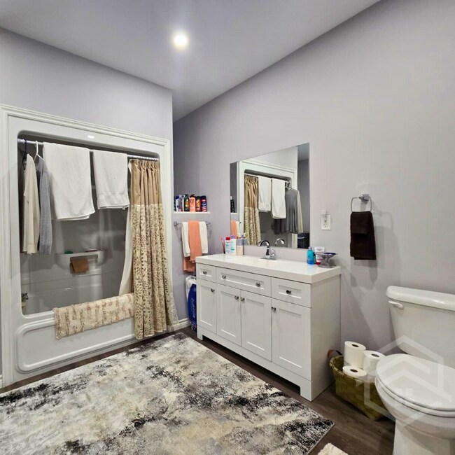 Photo du bâtiment - 3-Bedroom Bangalow in St. Thomas!!