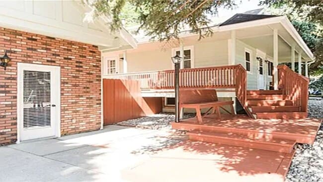 Building Photo - BEAUTIFUL 5 BED 3 BATH HOME FOR RENT