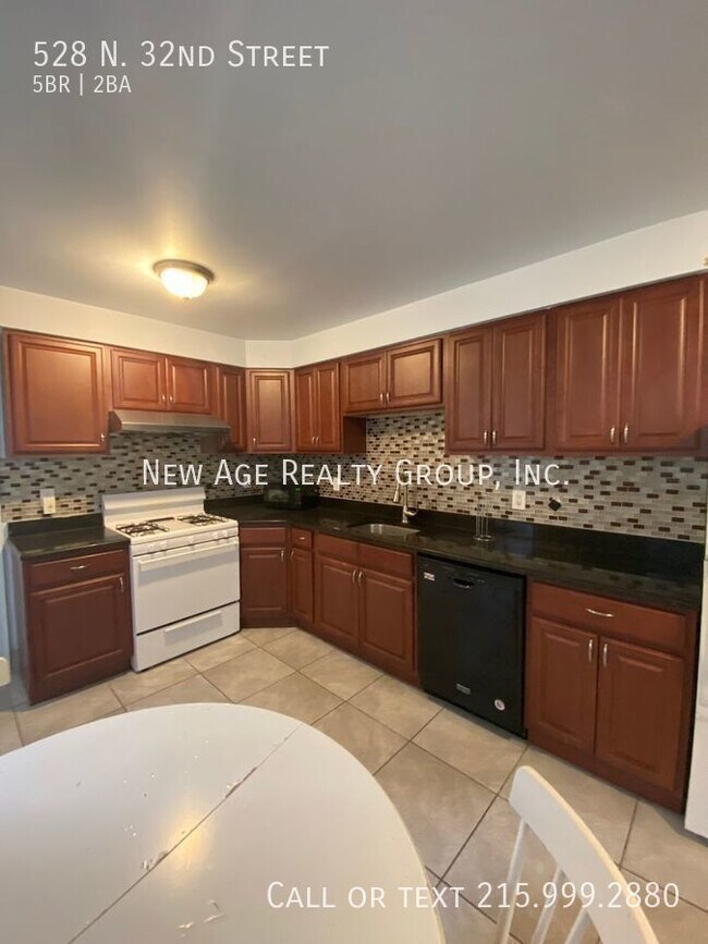 Foto del edificio - 528 N 32nd St