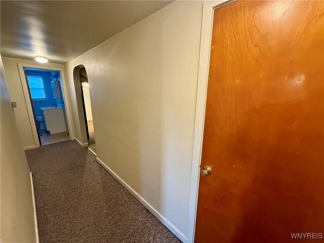 Foto del edificio - 91 Bloomfield Ave