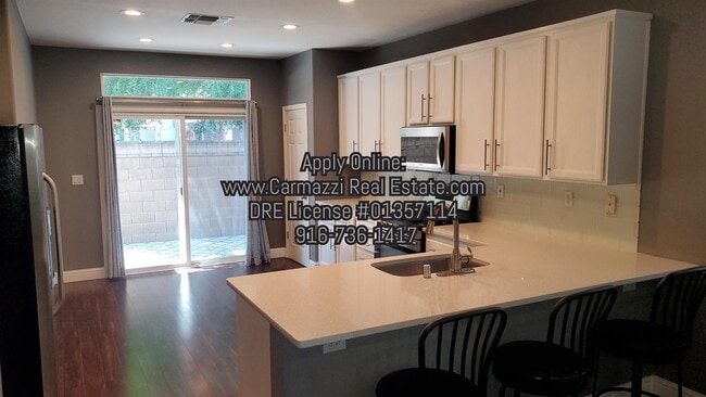 Photo - 139 Dragonfly Cir House