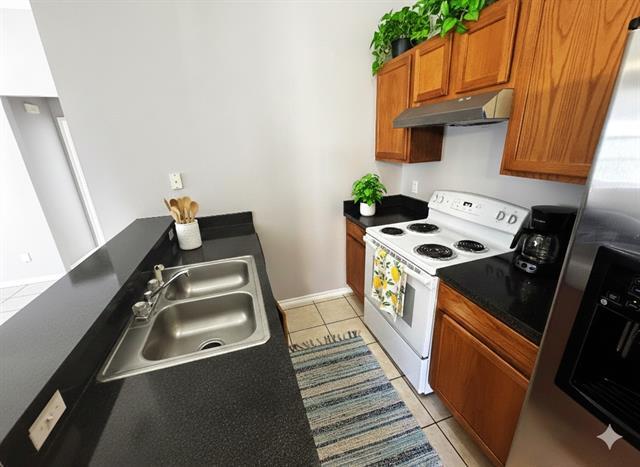 Foto del edificio - 1707 Tina Marie Rd